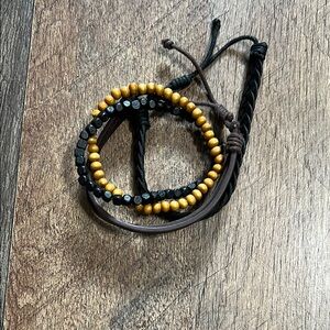 Amazon Men's Black and Yellow Beaded Bracelet Set